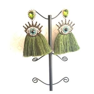 ●Evil Eye tassel earrings●